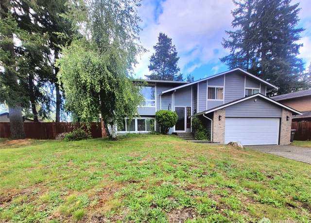 Property at 2729 112th Pl SE, Everett, WA 98208, 3 beds, 3 baths