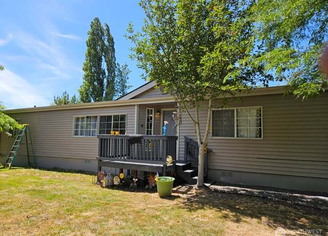 Property at 350 Streeter Rd, Silverlake, WA 98645, 3 beds, 2 baths