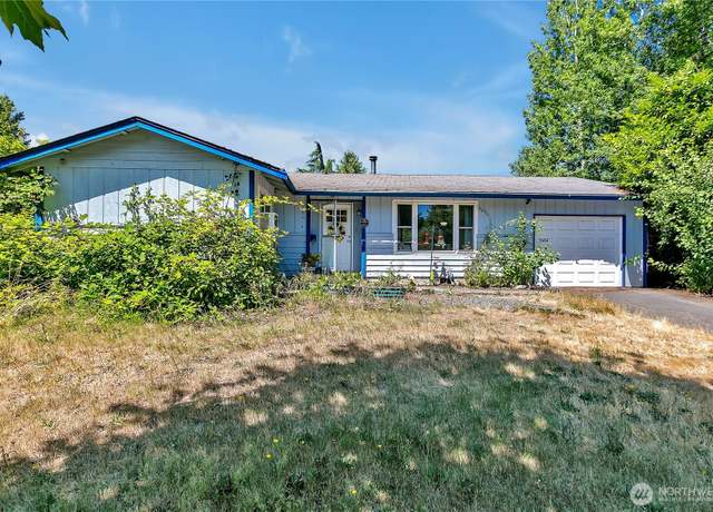 Property at 15414 121st Avenue Ct E, Puyallup, WA 98374, 3 beds, 1 bath