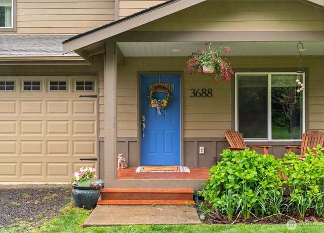 Property at 3688 E Indiana St, Port Orchard, WA 98366, 3 beds, 2.5 baths