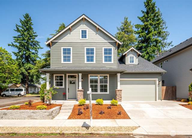 Property at 902 E 30th St, Vancouver, WA 98663, 4 beds, 0.5 baths