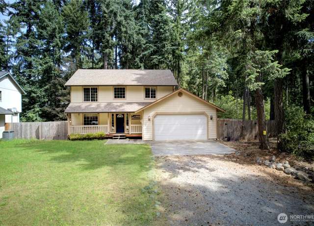 Property at 18505 SE Rampart Dr, Yelm, WA 98597, 4 beds, 2.5 baths
