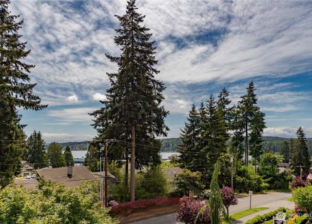 Property at 26425 Pennsylvania Ave NE #12, Kingston, WA 98346, 2 beds, 1 bath