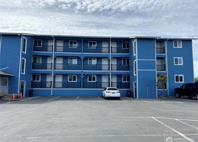 Property at 835 Ocean Shores Blvd NW #208, Ocean Shores, WA 98569, 1 bed, 1 bath