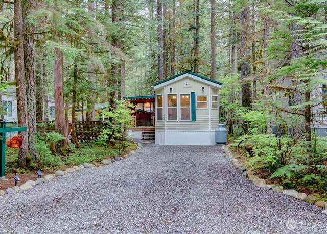 Property at 300 6 Schinn Canyon Dr, Deming, WA 98244, 1 bed, 1 bath