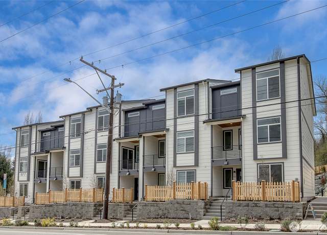 Property at 18717 68th Ave NE #102, Kenmore, WA 98028, 4 beds, 3.5 baths