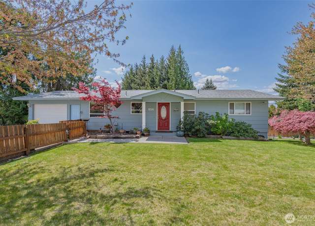 Property at 856 N Keller Ave, East Wenatchee, WA 98802, 4 beds, 2 baths