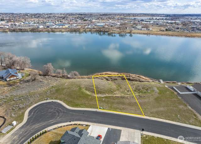Property at 190 N Crestview Dr, Moses Lake, WA 98837