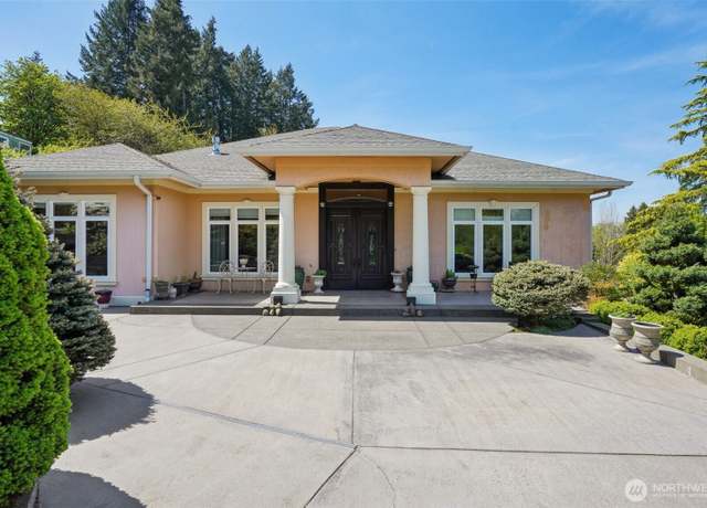 Property at 113 Northridge Dr, Ridgefield, WA 98642, 4 beds, 3.5 baths
