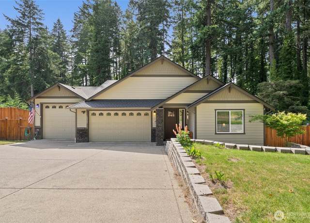 Property at 14302 18th Avenue Ct S, Spanaway, WA 98387, 3 beds, 2.5 baths