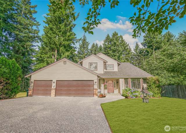 Property at 12026 261st Ave E, Buckley, WA 98321, 4 beds, 2.5 baths