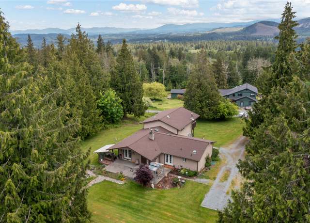 Property at 21410 161st Ave E, Graham, WA 98338, 4 beds, 3 baths