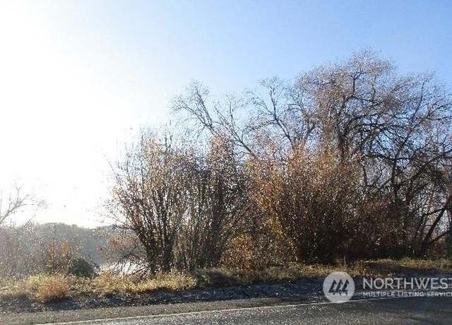 Property at 97 E McDonald Rd, Toppenish, WA 98498