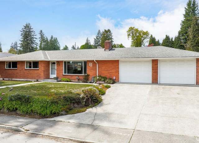 Property at 7304 Beverly Blvd, Everett, WA 98203, 3 beds, 2 baths