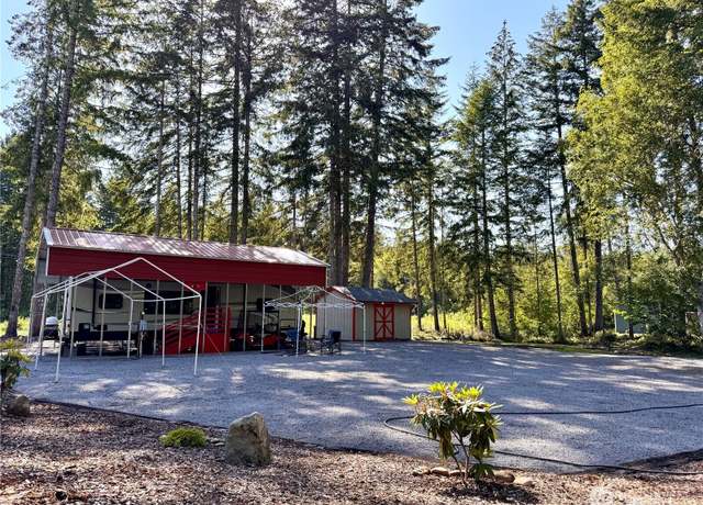Property at 520 N Fairway Dr W, Hoodsport, WA 98548