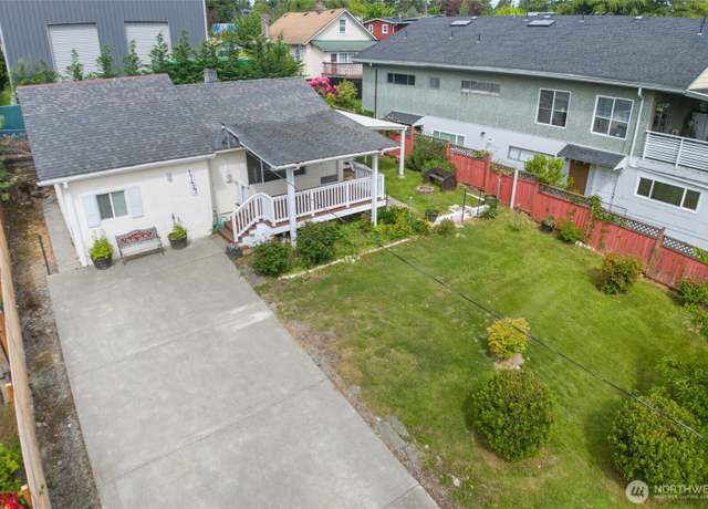 Property at 11427 Military Rd, Seattle, WA 98168, 3 beds, 2 baths