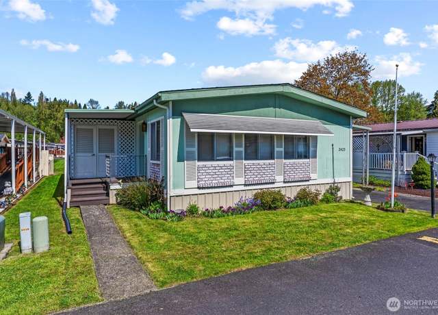 Property at 2423 Nightingale Ln, Kelso, WA 98626, 2 beds, 2 baths