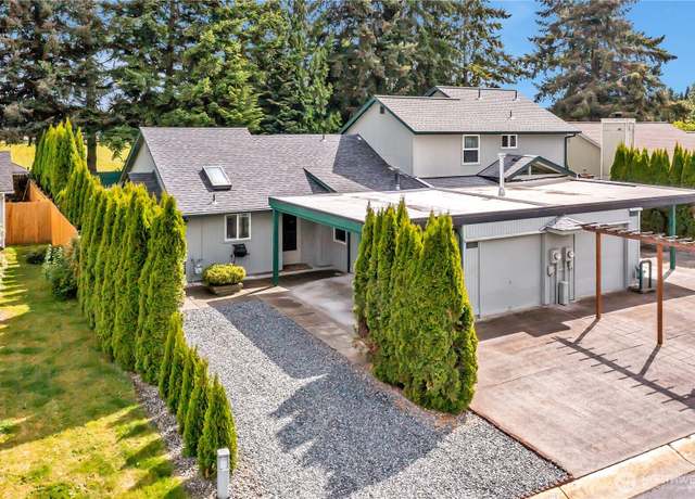 Property at 1004 30th St NE, Auburn, WA 98002, 2 beds, 1 bath