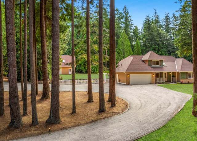 Property at 6927 Denali Way, Clinton, WA 98236, 4 beds, 3 baths