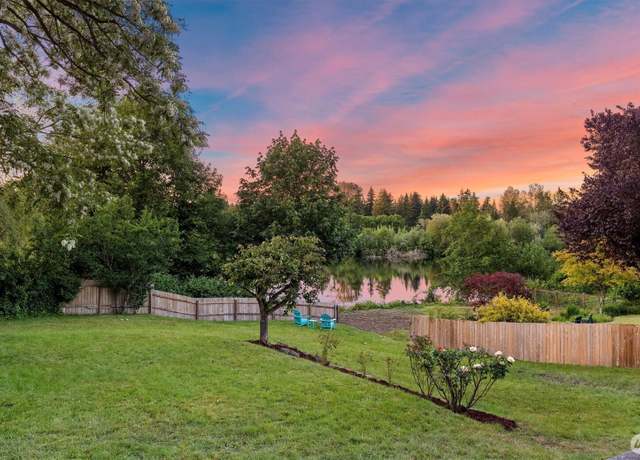 Property at 2104 N 172nd St, Shoreline, WA 98133, 4 beds, 3 baths