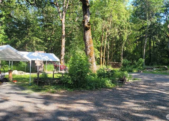 Property at 209 Frost Rd, Winlock, WA 98596