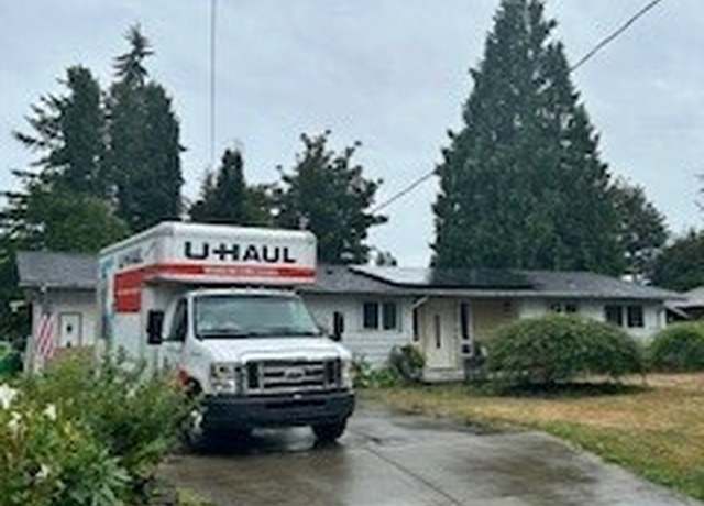 Property at 1412 10th St NE, Auburn, WA 98002, 4 beds, 2.5 baths
