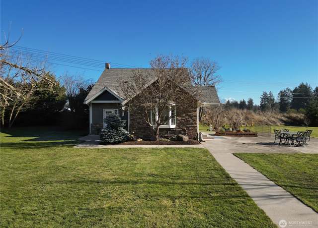 Property at 18220 122nd Ln SE, Yelm, WA 98597, 3 beds, 1.5 baths