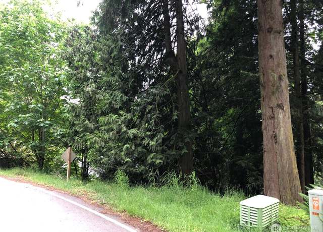 Property at 108 Grand View Ln, Bellingham, WA 98229