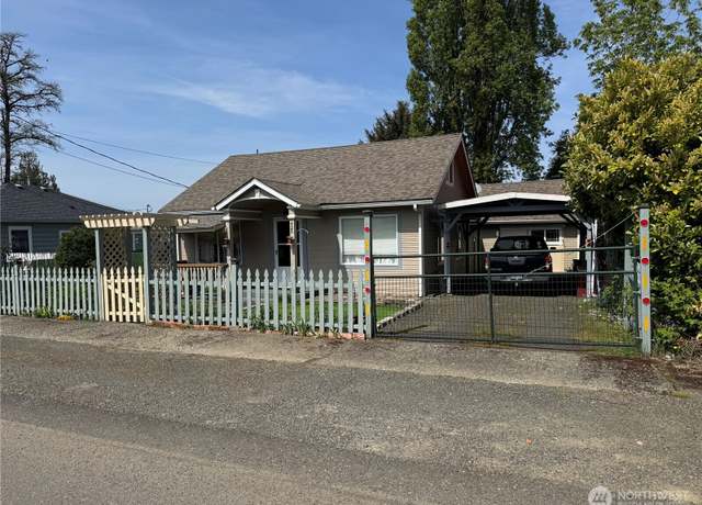 Property at 428 Ellinor Ave, Shelton, WA 98584, 2 beds, 1 bath