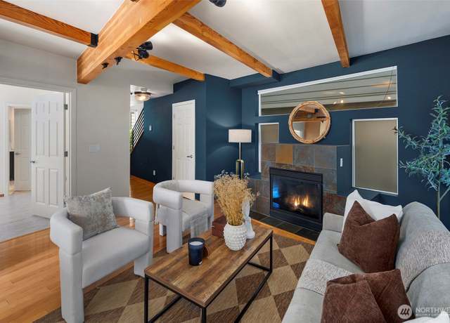 Property at 18014 Stone Ave N #18014, Shoreline, WA 98133, 3 beds, 2.5 baths
