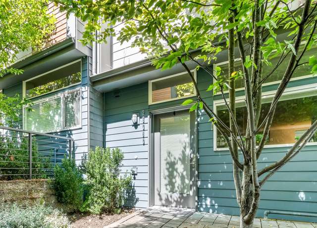 Property at 2605 22nd Ave W Unit D, Seattle, WA 98199, 3 beds, 2.5 baths