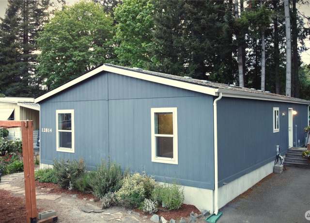 Property at 12814 NE 190th Pl, Bothell, WA 98011, 3 beds, 2 baths