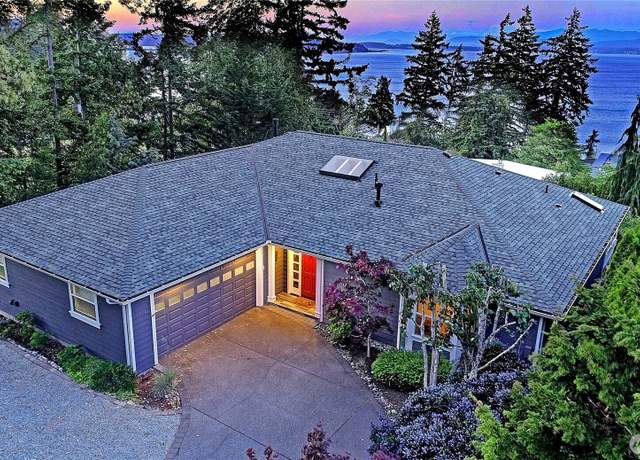 Property at 1351 Crestview Dr, Camano Island, WA 98282, 3 beds, 3.5 baths