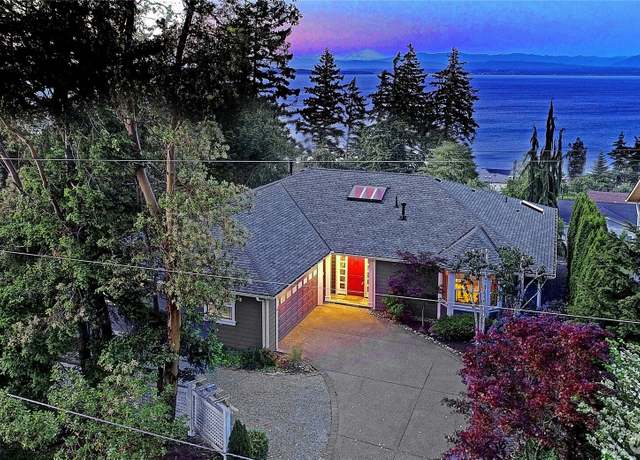 Property at 1351 Crestview Dr, Camano Island, WA 98282, 3 beds, 3.5 baths
