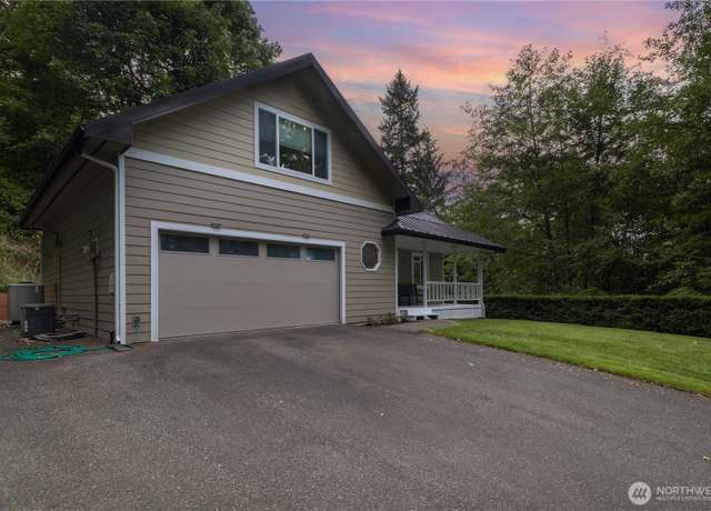 Property at 15613 230th Ave SE, Issaquah, WA 98027, 3 beds, 2 baths