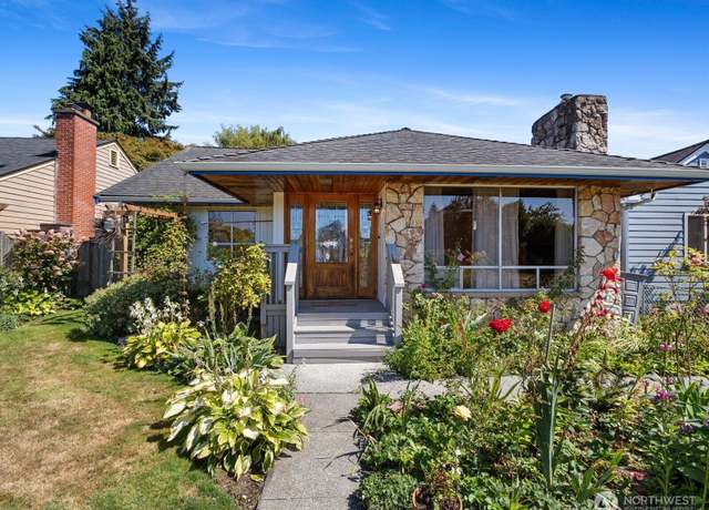 Property at 1035 Oakes Ave, Everett, WA 98201, 3 beds, 2 baths