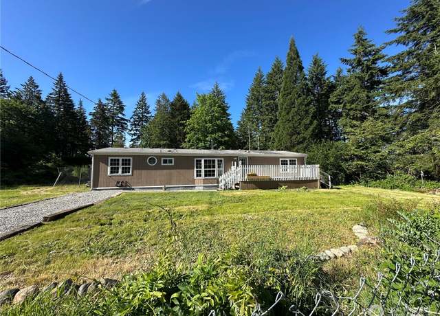Property at 4290 SW Sunnyslope Rd, Port Orchard, WA 98367, 3 beds, 2 baths