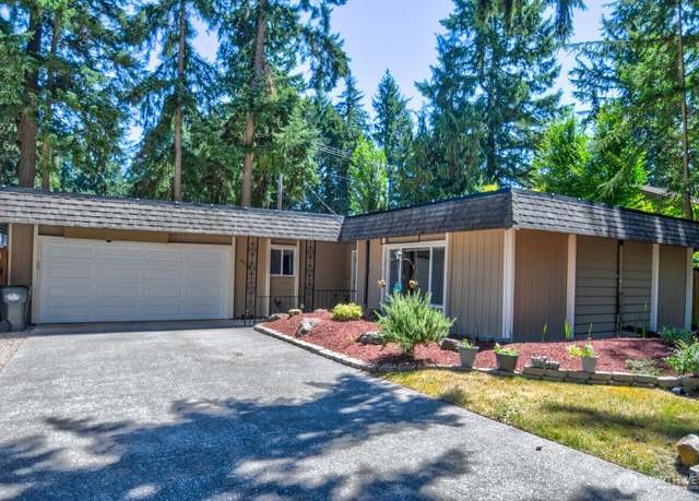 Property at 4104 Clearwater Dr SE, Lacey, WA 98503, 3 beds, 2 baths