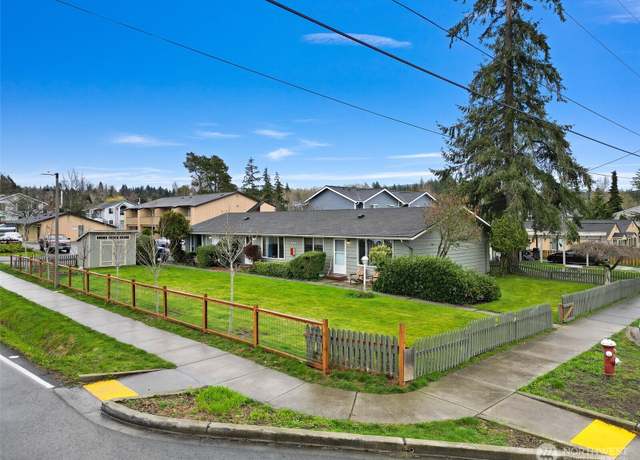 Property at 2000 Texas St, Bellingham, WA 98229, 5 beds, 3 baths
