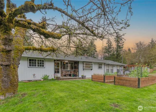 Property at 2024 Lorraine Dr SE, Olympia, WA 98501, 3 beds, 2 baths