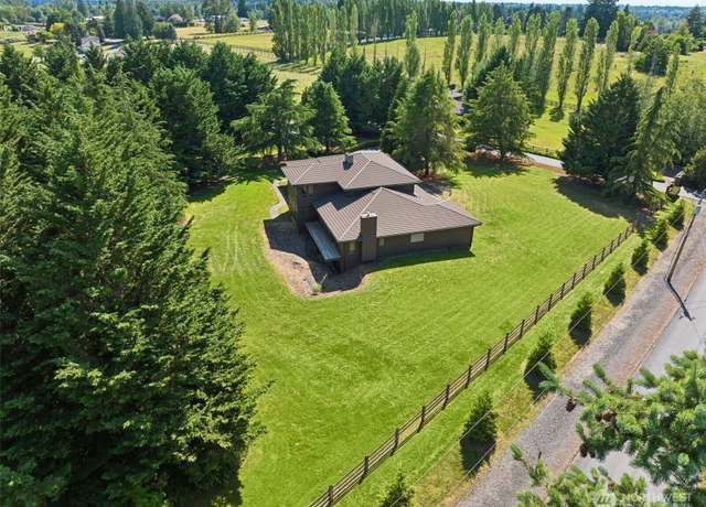 Property at 16825 SE 376th St, Auburn, WA 98092, 4 beds, 4 baths