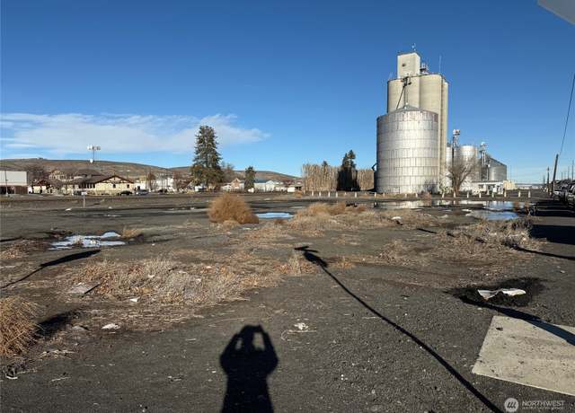 Property at 285 A St SE, Ephrata, WA 98823