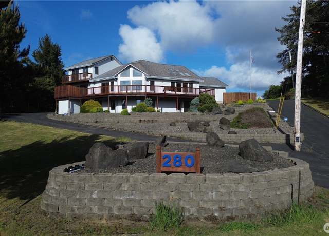 Property at 280 Surf St, Westport, WA 98595, 3 beds, 3 baths