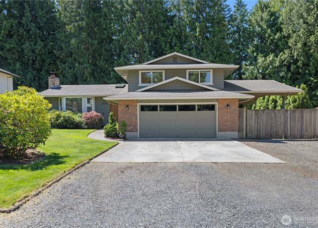 Property at 802 105th Pl SE, Everett, WA 98208, 4 beds, 2.5 baths