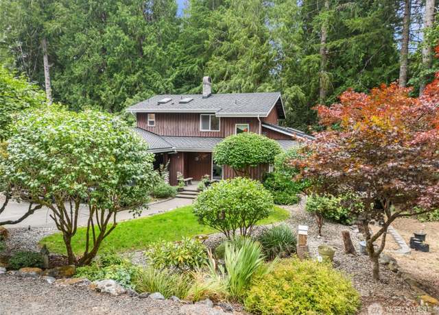 Property at 91 E Westlake Dr S, Allyn, WA 98524, 3 beds, 2.5 baths