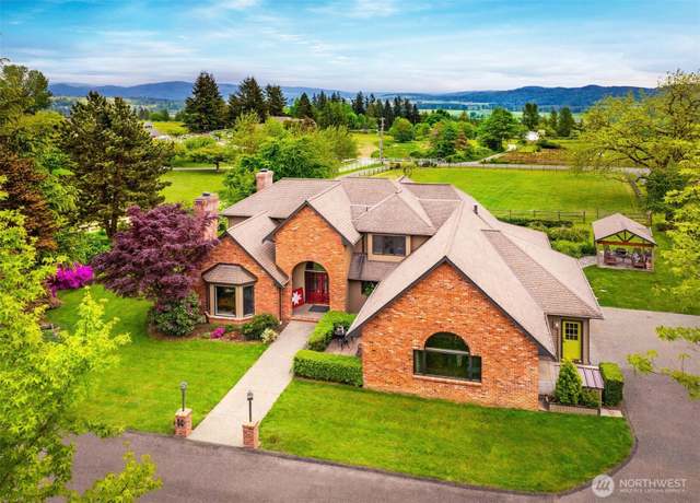 Property at 14333 92nd St SE, Snohomish, WA 98290, 4 beds, 2.5 baths