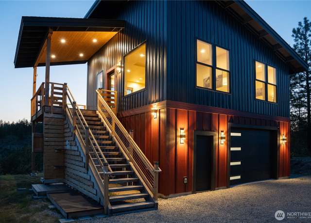 Property at 317 Cottontail Ln, Chelan, WA 98816, 1 bed, 0.5 baths