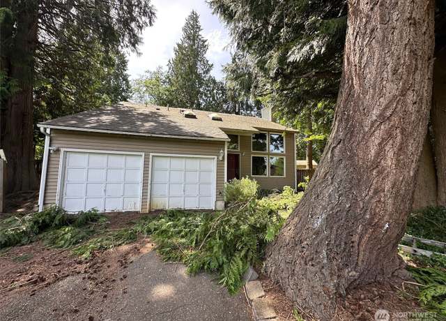 Property at 17228 29th Dr SE, Bothell, WA 98012, 4 beds, 2.5 baths