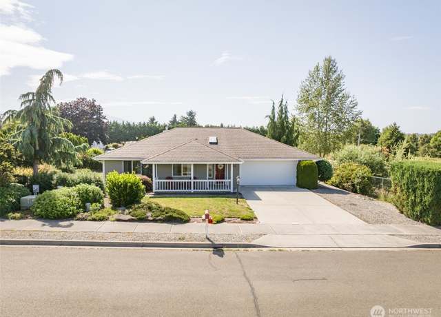 Property at 805 Oak Tree Rdg, Sequim, WA 98382, 2 beds, 2 baths