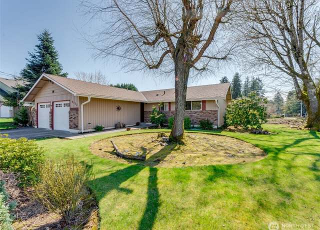 Property at 6303 Idaho St, Vancouver, WA 98661, 3 beds, 1.5 baths